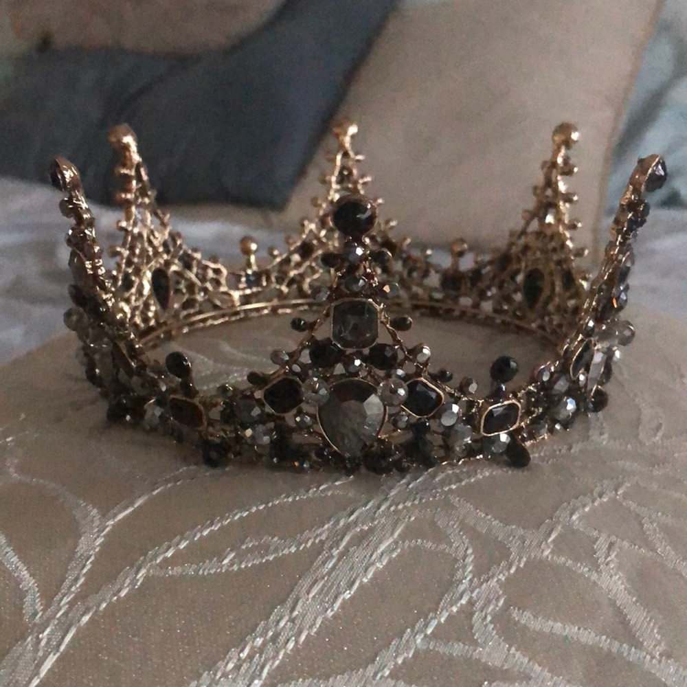Bday/Bachelorette Crown